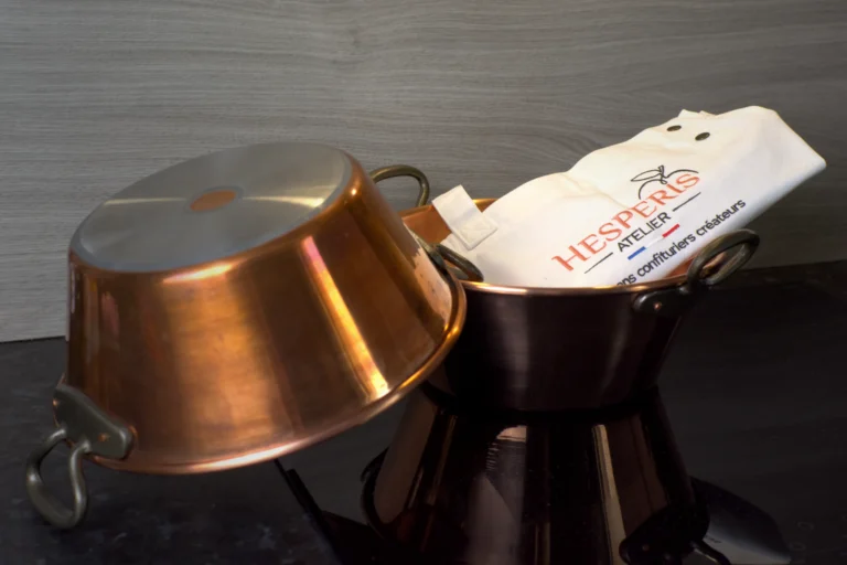 bassine-en-cuivre-pour-confiture
